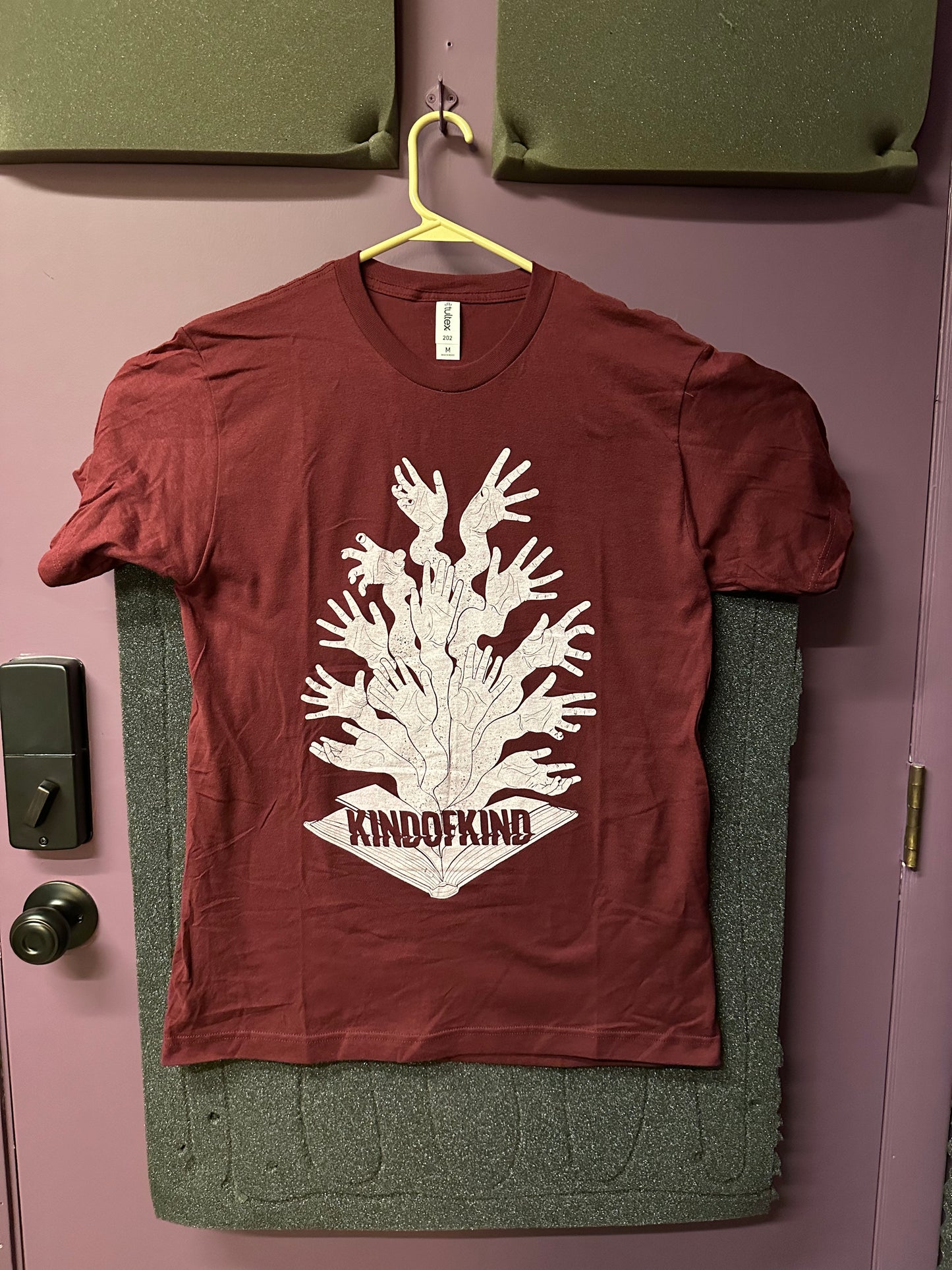 Book Hands Tee